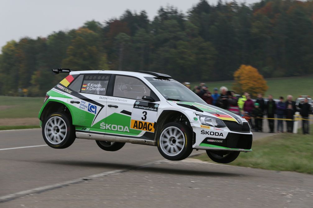 Kreim fliegt im Fabia R5 allen davon. Bild: "obs/Skoda Auto Deutschland GmbH"