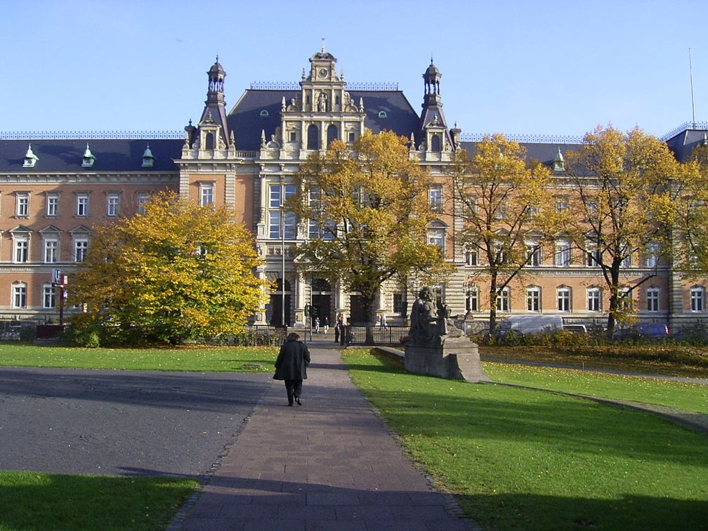 Strafjustizgebäude des Amts- und Landgerichts Hamburg