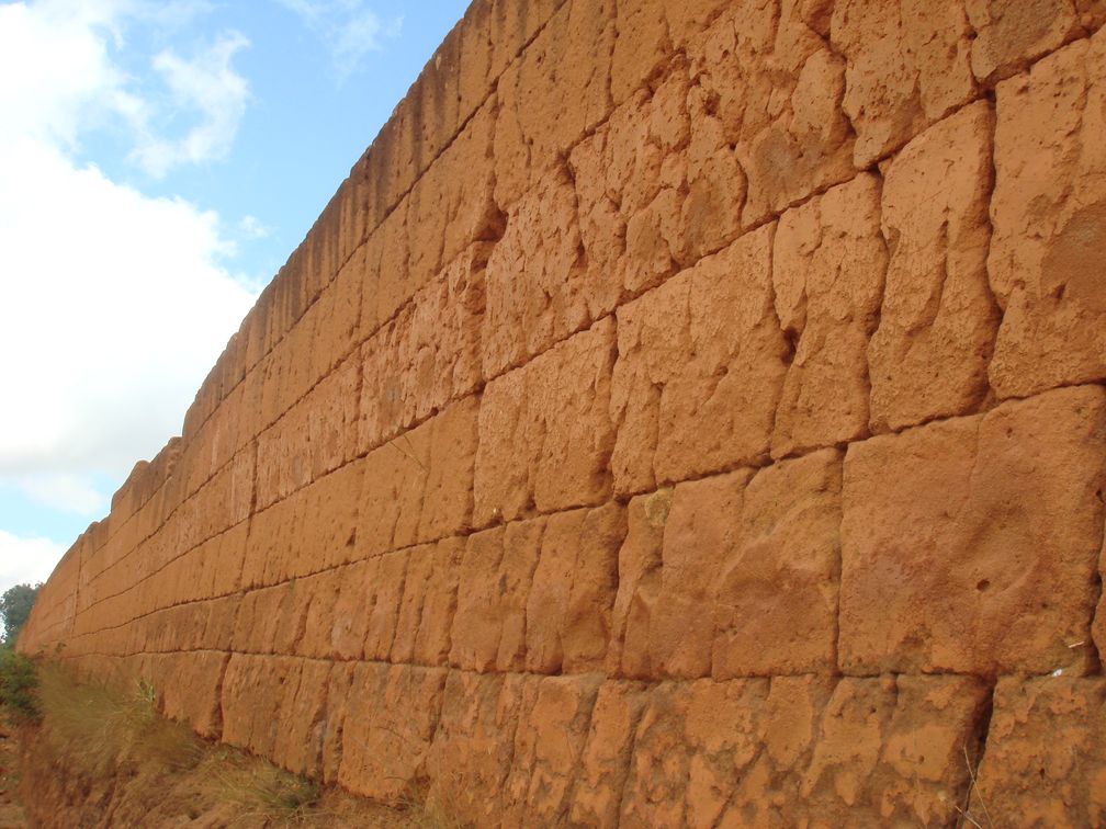 Eine Stadtmauer: Vielleicht wieder modern? (Symbolbild)