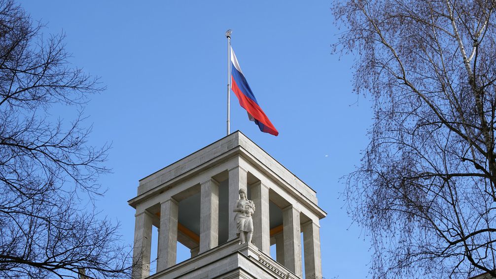 Das Gebäude der russischen Botschaft in Berlin