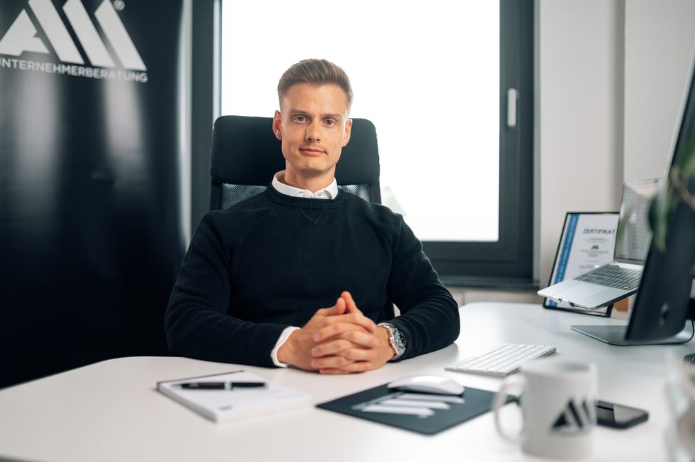 Mehr-bersicht-weniger-Aufwand-Wie-umsatz-io-das-CRM-Problem-kleiner-Unternehmen-l-st