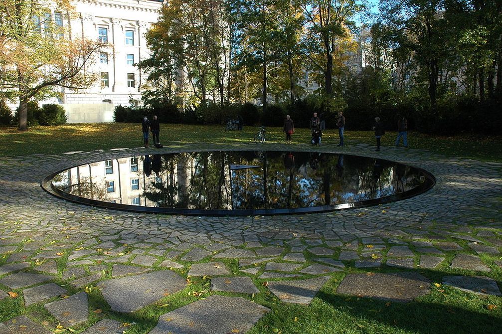 Denkmal für die im Nationalsozialismus ermordeten Sinti und Roma Europas