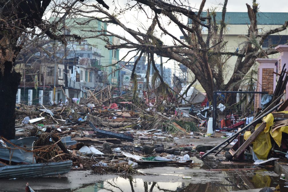 Zerstörungen in Tacloban City (14. November 2013)