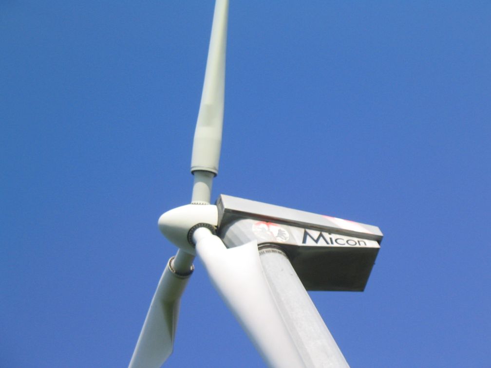 Die Vestas Wind Systems A/S ist ein dänischer Hersteller von Windkraftanlagen. Von 2000 bis 2011 war Vestas jeweils der nach jährlich ausgelieferter Leistung größte Hersteller von Windkraftanlagen weltweit.