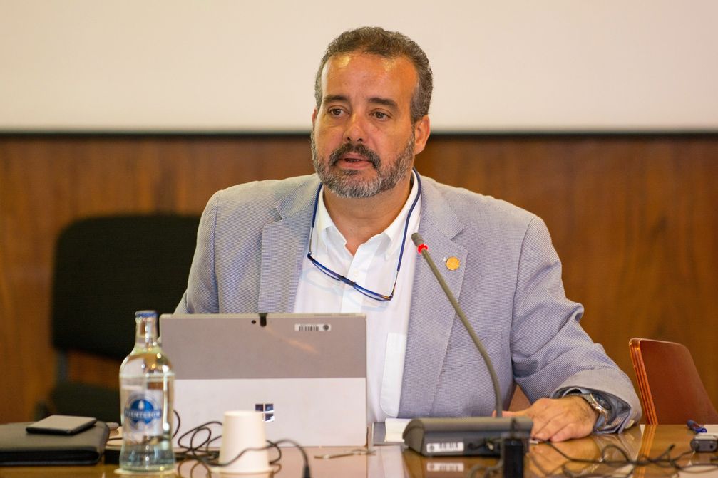 Der Direktor der Universität von Las Palmas, Rafael Robaina Bild: Hispáfrica Fotograf: Hispáfrica