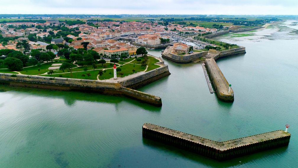 1685 errichtete der Marquis de Vauban die Festungsanlage von Saint-Martin-de-Ré.  Bild: "obs/ZDF/Émeric Nicolas"