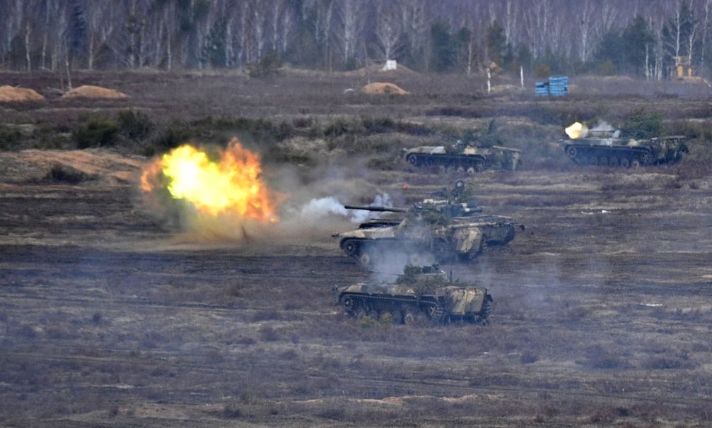 Auf dem Archivbild: Gemeinsame Übungen Russlands und Weißrusslands auf einem Trainingsgelände im Gebiet Brest, Weißrussland, am 19. Februar Bild: Wiktor Tolotschko / Sputnik