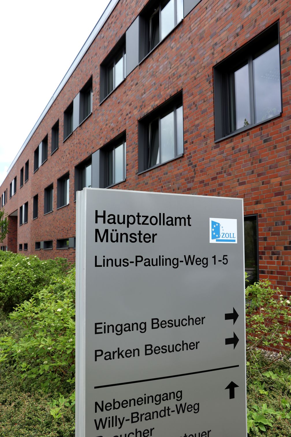 Das Hauptzollamt Münster am Linus-Pauling-Weg 1-5 in Münster