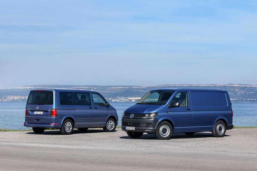 Der neue Transporter und der neue Multivan von Volkswagen Nutzfahrzeuge. Bild: "obs/Volkswagen Nutzfahrzeuge"