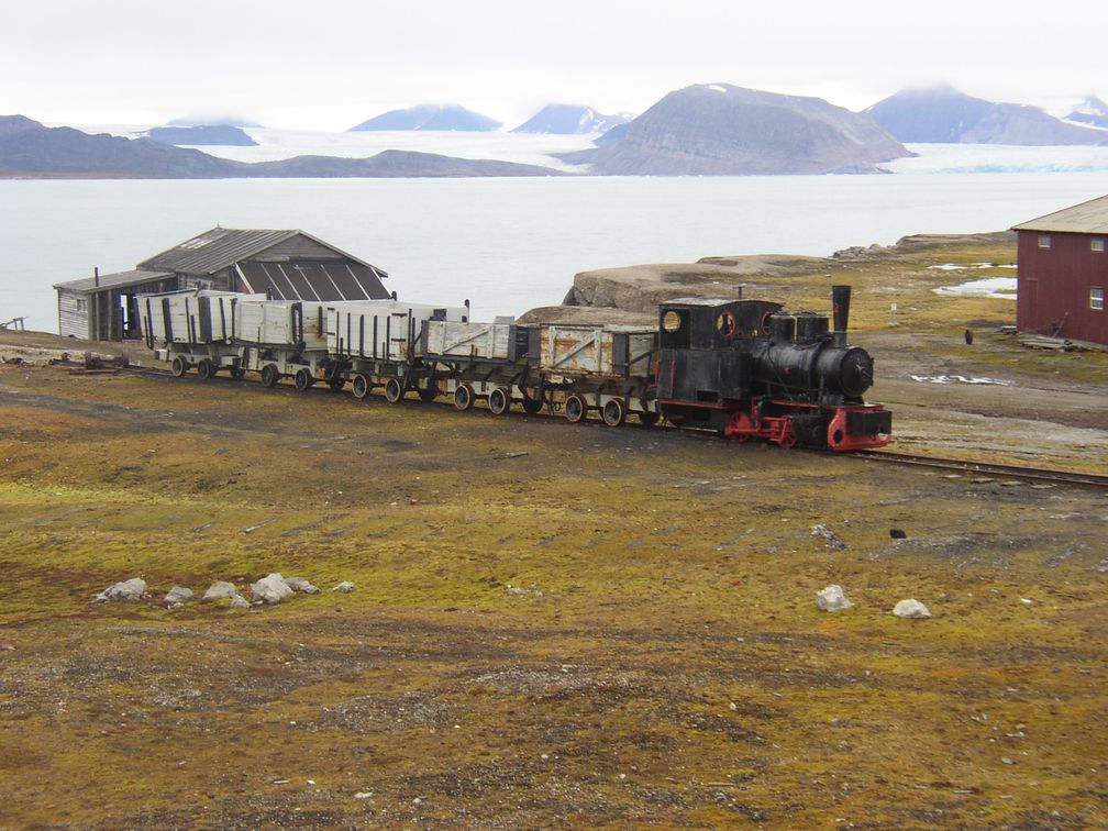 Alte Eisenbahn in Ny-Ålesund