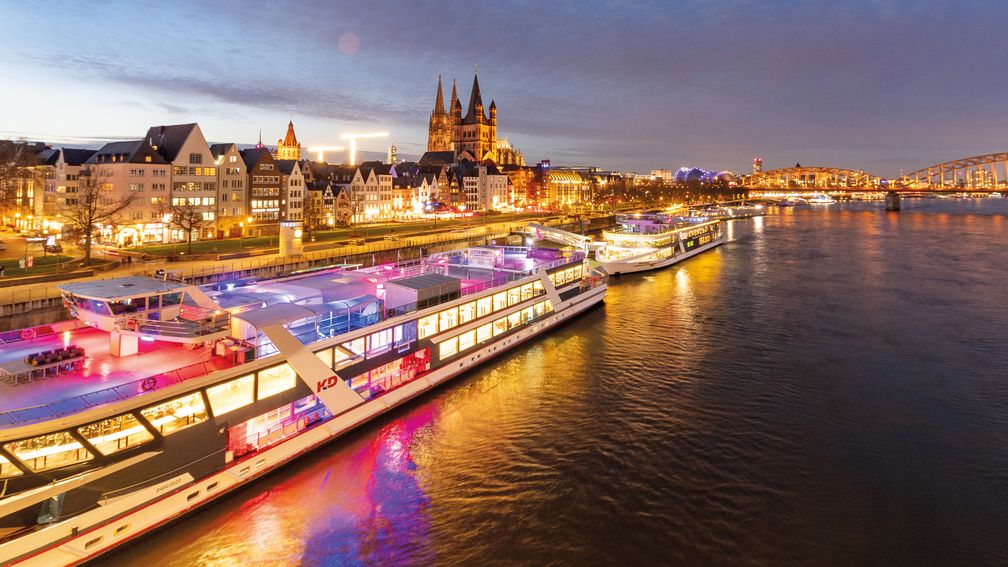 Adventszauber-auf-dem-Rhein-Gro-es-Adventsprogramm-der-KD-startet-ab-21-November
