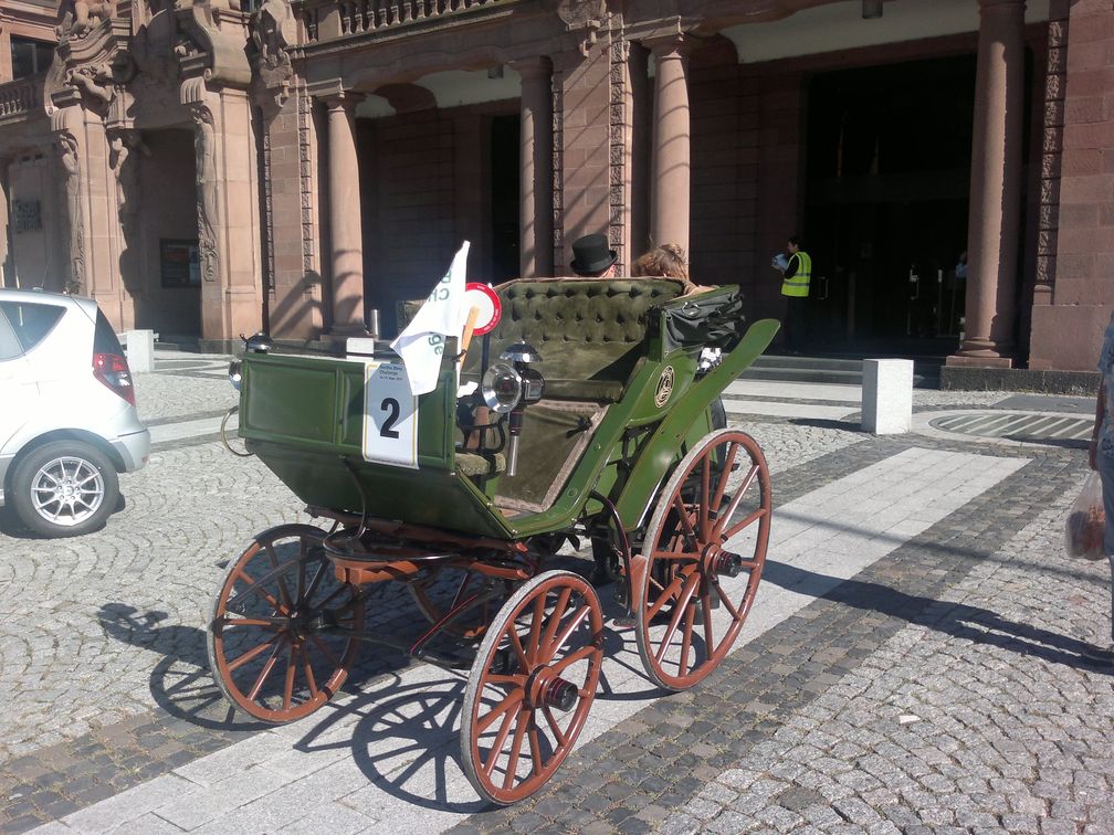 Elektroauto von 1888, die Technik hat sich praktisch bis 2020 offiziell fast nicht verändert (Symbolbild)