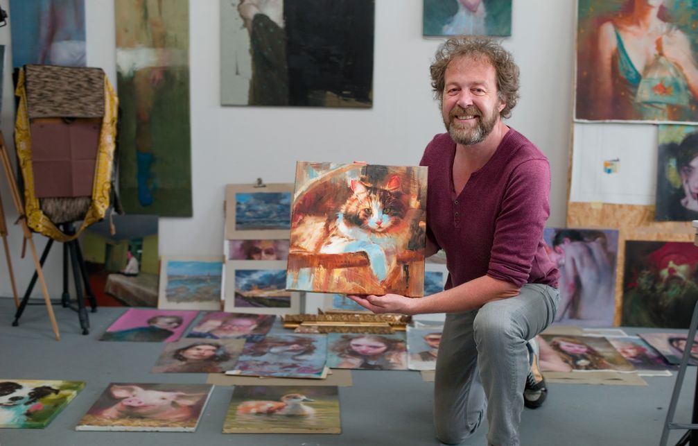 Maler Torsten Wolber in seinem Atelier in Köln-Deutz Bild: FINNERN GmbH & CO. KG Fotograf: Harald Stoffels