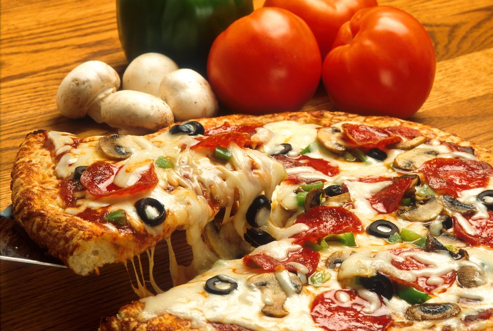 „Supreme-style“-Pizza (Symbolbild)
