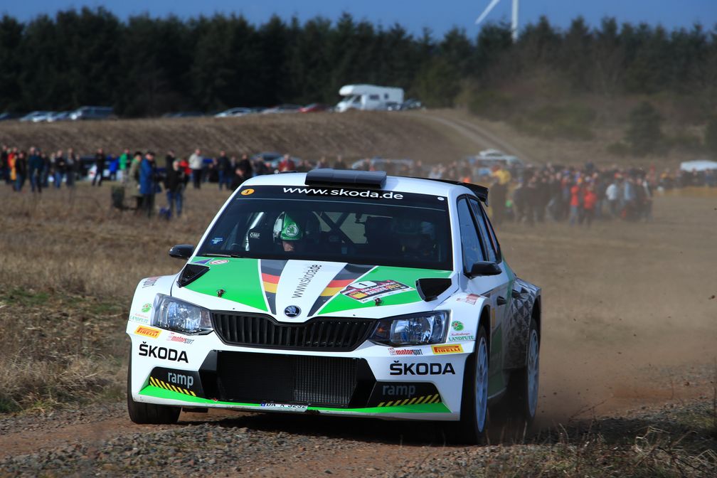 Die Titelverteidiger Fabian Kreim und Frank Christian (D/D) bescheren SKODA AUTO Deutschland zum dritten Mal in Serie einen Triumph beim Saisonauftakt der Deutschen Rallye-Meisterschaft (DRM). Bild: "obs/Skoda Auto Deutschland GmbH"
