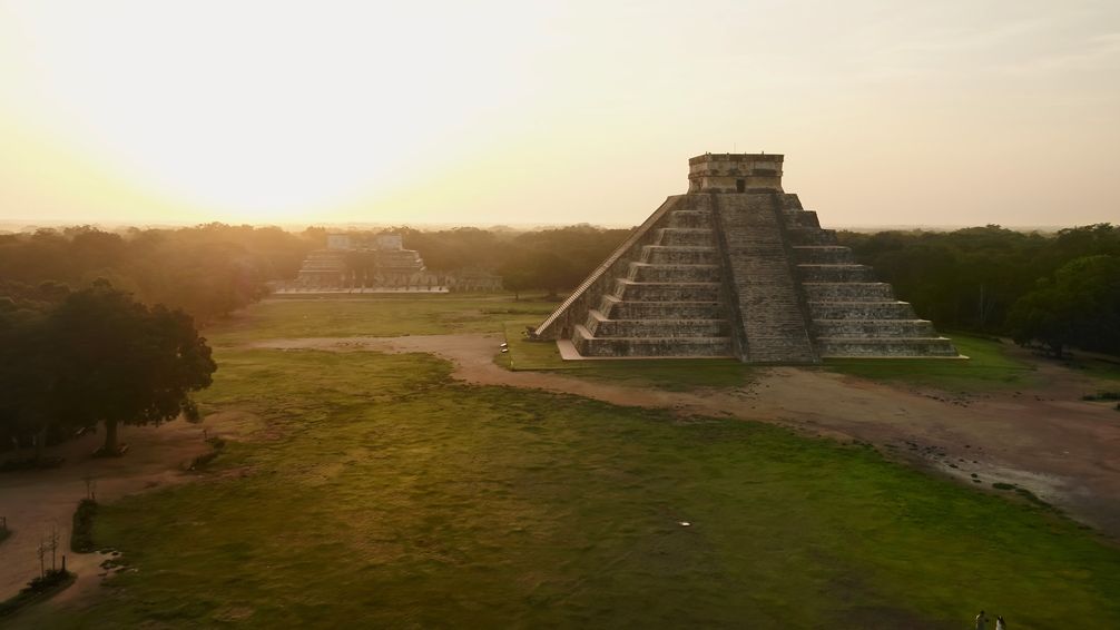 Antike Monumente mit beeindruckender Architektur: die Maya-Metropole Chichén Itzá in Mexiko fasziniert bis heute.  Bild: ZDF Fotograf: ZDF/La Famiglia