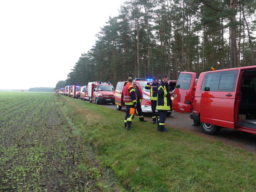 Die Feuerwehr an der Sammelstelle