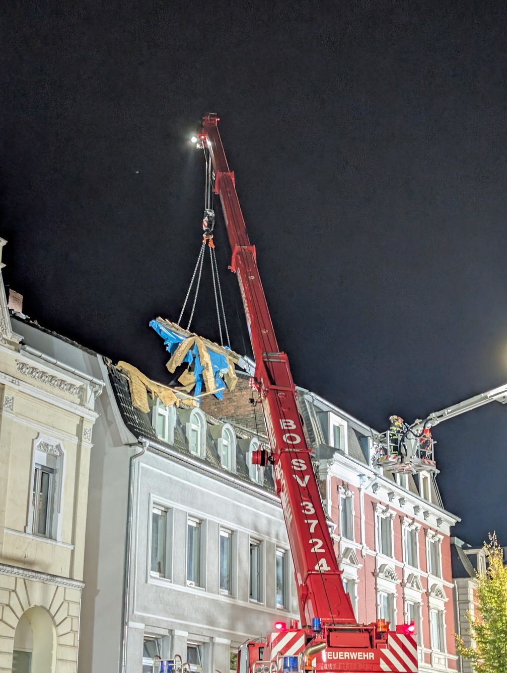 Einsatz am Sonntagabend. Der Einsatz wurde um 1 Uhr beendet.