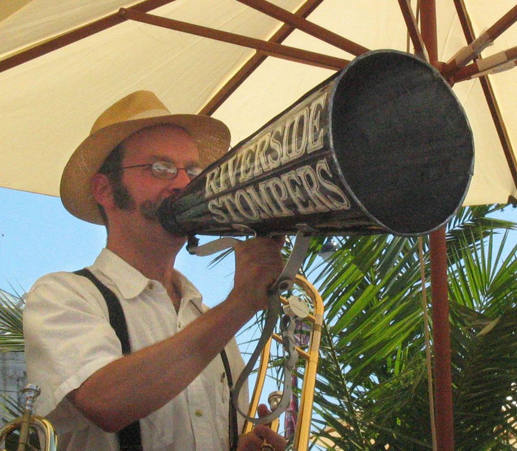 Flüstertüte oder Megaphone (Symbolbild)