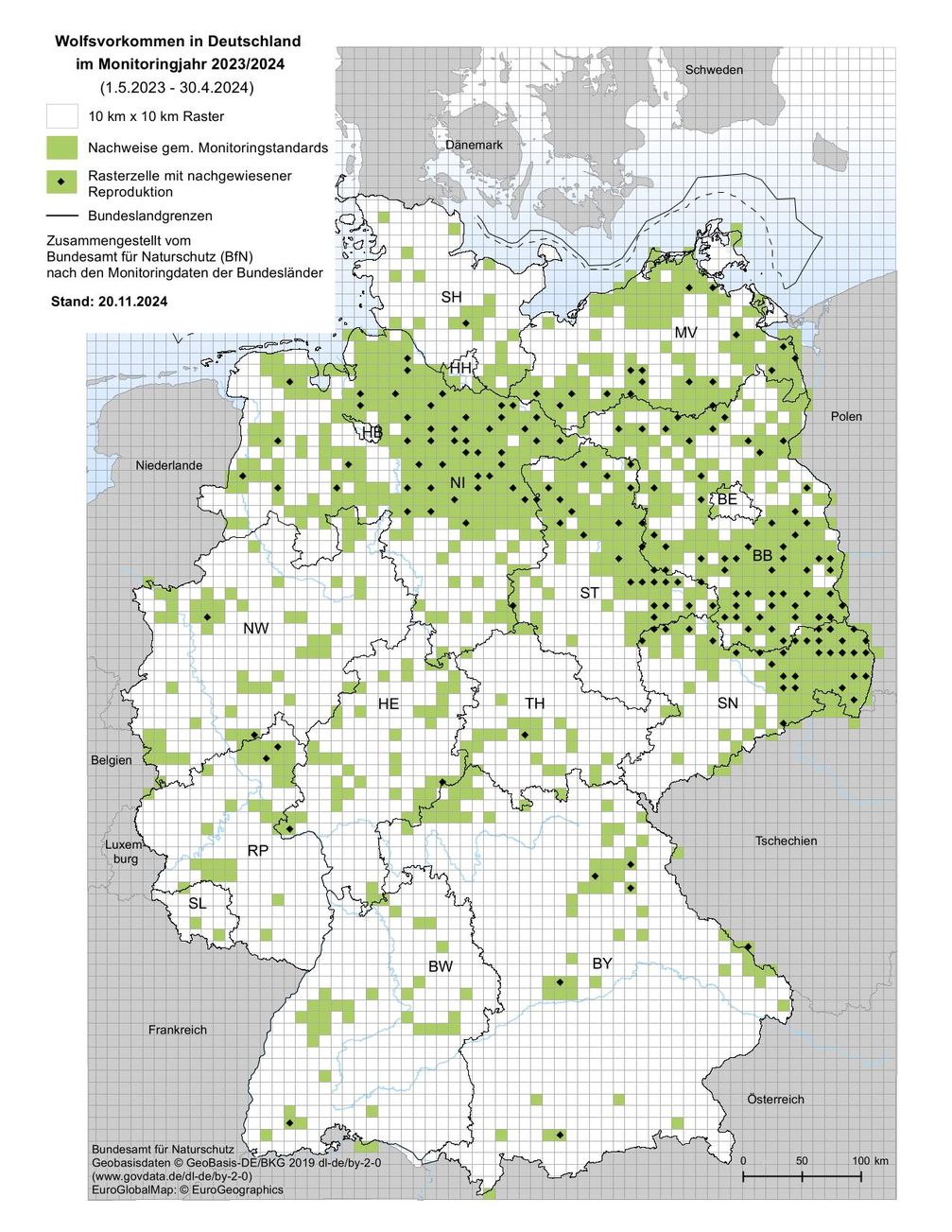 Trotz hoher Wolfsdichte in Niedersachsen, Brandenburg und Sachsen sind die Übergriffe auf Nutztiere zurückgegangen.