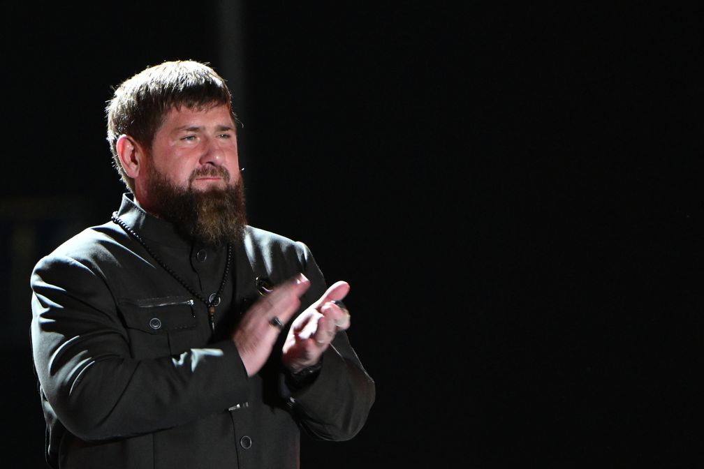 Tschetschenien-Chef Ramsan Kadyrow bei einem Konzert in Grosny, 7. Oktober 2022 Bild: WLADIMIR ASTAPKOWITSCH / Sputnik