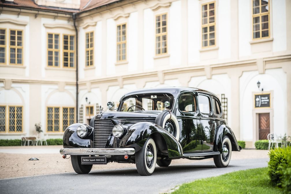 Skoda Superb 3000 OHV (1938-1949) Bild: Skoda Auto Fotograf: Skoda Auto Deutschland GmbH