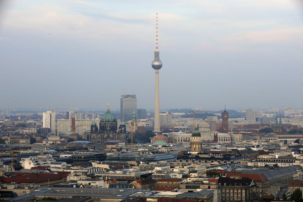 Fernsehturm, Alexanderplatz Berlin Bild: "obs/DFGM Deutsche Funkturm Gesellschaft/Michael H. Ebner"