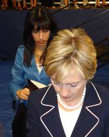 Huma Abedin mit Hillary Clinton