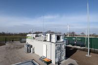 Der frisch installierte Elektrolyseur, der Windenergie in Wasserstoff umwandelt Bild: Andreas Oetker-Kast Fotograf: ANDREAS OETKER-KAST