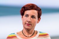 Juli Zeh (2018), bürgerlich Julia Barbara Finck geb. Zeh; Pseudonym Manfred Gortz