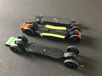 Elektro-Skateboard mit Komponenten aus dem 3D-Drucker