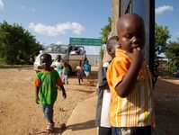 Kinder im Südsudan leiden unter den blutigen Konflikten und der Armut. Bild: George Hakim