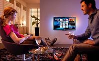 Das Internet erobert zunehmend die Wohnzimmer. Bild: philips