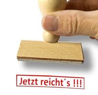 Jetzt reicht's: Zu viel Werbung macht wütend. Bild: pixelio.de/Thorben Wengert