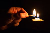 Kerze, Fieden (Symbolbild)