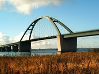 Blick auf die Fehmarnsundbrücke aus nordöstlicher Richtung