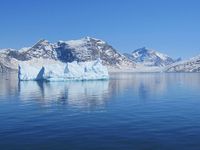 Eisberge im Südwesten Grönlands.
Quelle: Foto: Thomas Juul-Pedersen, GINR (idw)