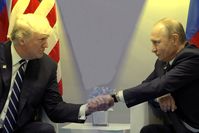 Donald Trump und Wladimir Putin (2018)