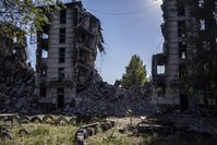 Archivbild: Ein zerstörtes Wohnhaus in Sewerodonezk Bild: Waleri Melnikow / Sputnik