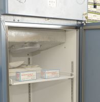Lagerung des Impfstoffs in einem Kühlschrank