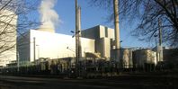 Kernkraftwerk Philippsburg: links KKP 1 mit Maschinenhaus, rechts KKP 2