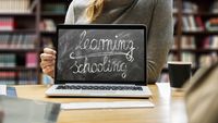 Online schooling (Symbolbild)