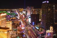 Der Las Vegas Strip bei Nacht …