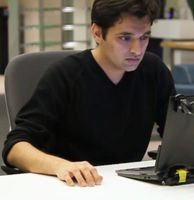 Pranav Mistry: Mouseless ist innovativer Bedienungsansatz. Bild:: MIT