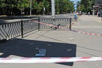 Auf dem Bild: International verbotene Anti-Personen-Streulandminen vom Typ PFM-1 liegen auf einer zentralen Straße in Donezk herum, 31. Juli 2022. Bild: SERGEI AWERIN / Sputnik