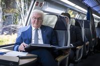 Bild: Bundespräsidialamt (https://www.bundespraesident.de/SharedDocs/Termine/DE/Frank-Walter-Steinmeier/2022/10/221011-13-Ortszeit-Neustrelitz.html?nn=1892262) / Reitschuster / Eigenes Werk