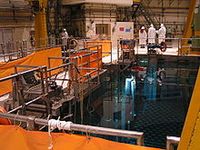 Abklingbecken im Kernkraftwerk Caorso. Bild: Centrale nucleare di Caorso / imone Ramella / de.wikipedia.org