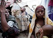 Hawo Madey und ihre Familie mussten vor dem Hungertod in ein Camp nach Mogadischu fliehen. © Phil Moore