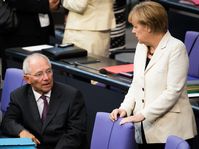Wolfgang Schäuble und Merkel im Deutschen Bundestag (2014), Archivbild