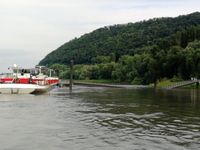 Durch den Zusammenstoß ist die Geysir-Steganlage teilweise gesunken Bild: Polizei